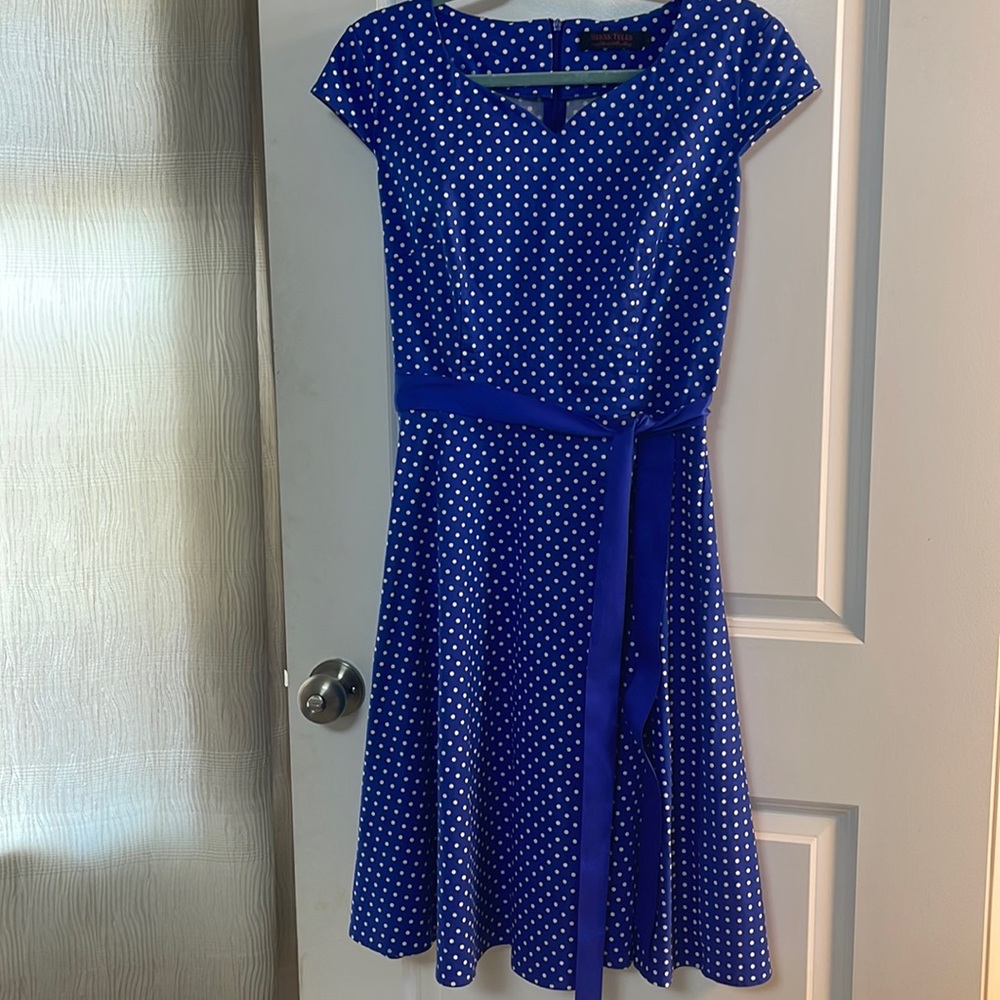 Little amazon dress